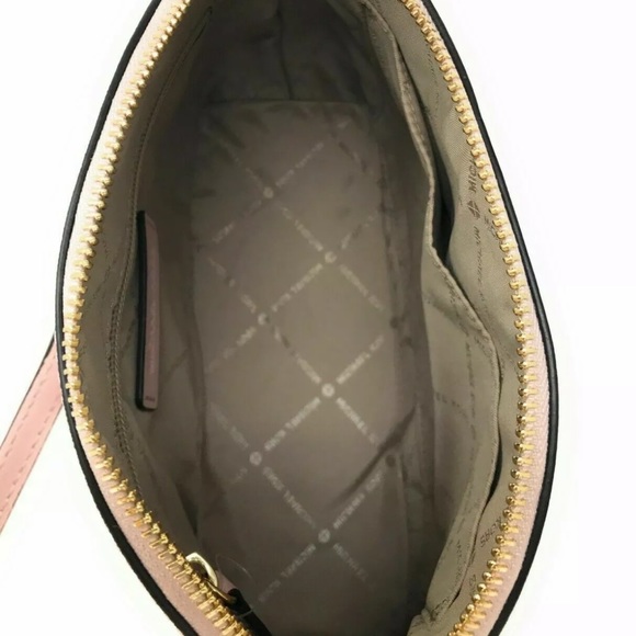 Michael Kors JET SET Emmy Medium Dome Crossbody - Picture 8 of 10